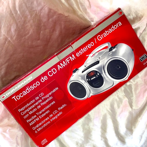 Durabrand | Portable Audio & Video | Nib Durabrand Silver Cd Player ...